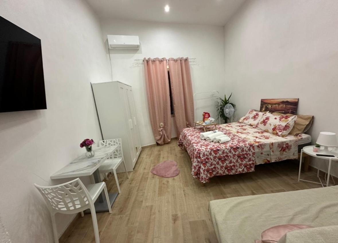 Bed and Breakfast Angolo Paradiso Neapel Exterior foto